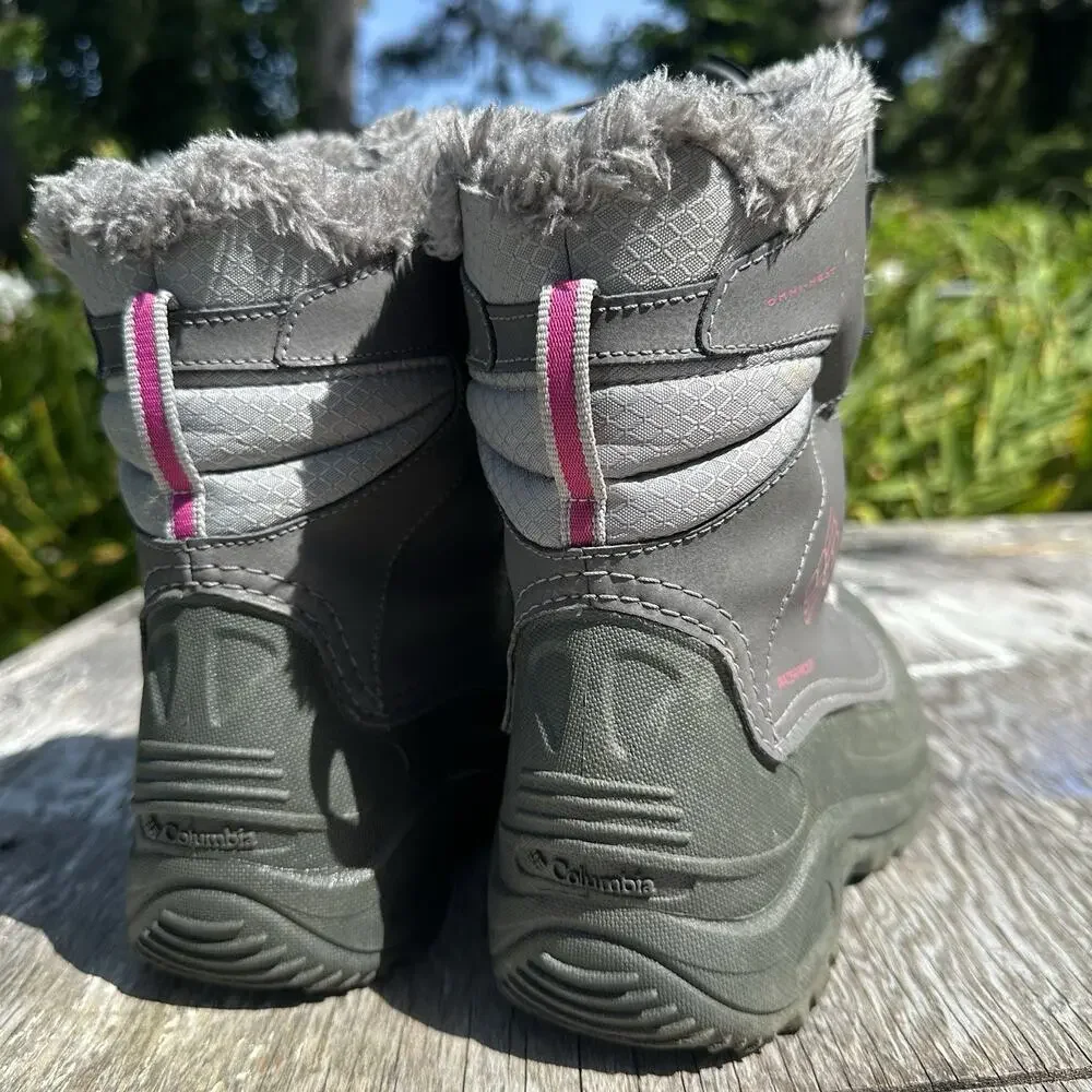 Columbia Bugaboot Celsius Snow Boots Kids 6 Gray Leather Lace Up Waterproof 669